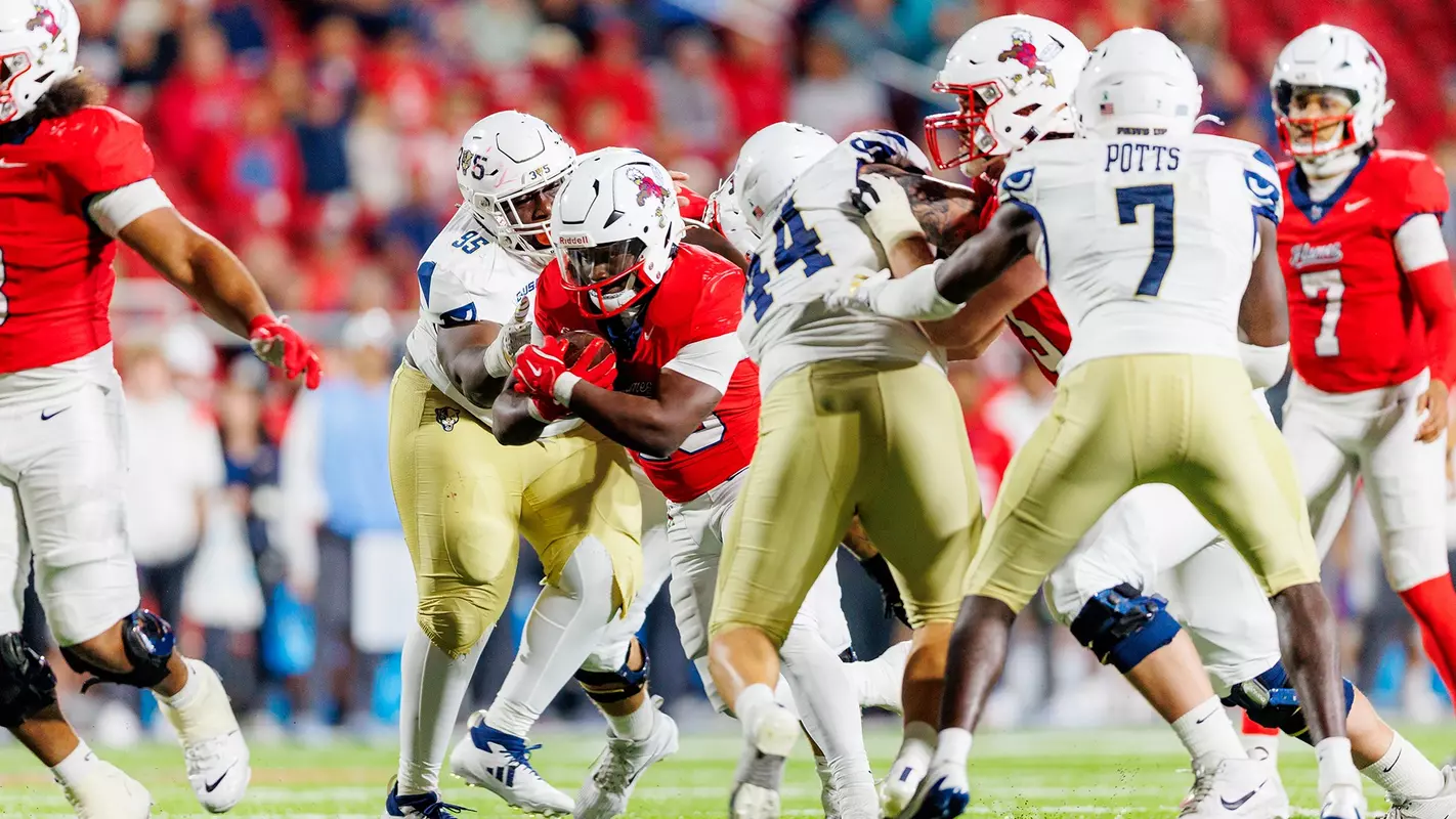 Football - Quinton Cooley vs. FIU (Oct. 8, 2024)