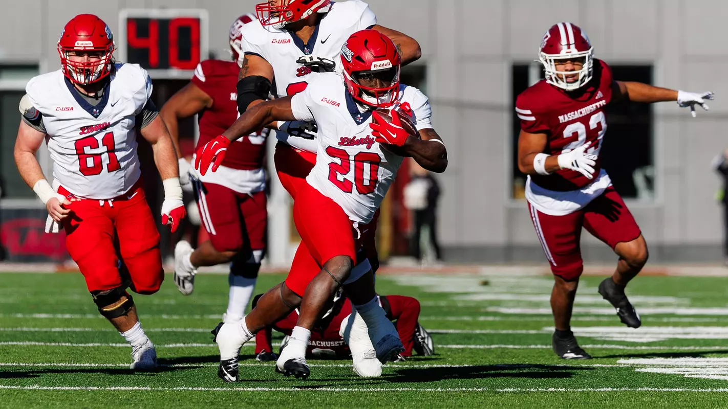 Football - Quinton Cooley vs. UMass (2024)