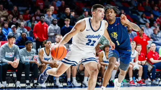 The Liberty Men’s Basketball team plays against Florida International University in the Liberty Arena on January 18th, 2024. (Photo by Brooke McDuffee)