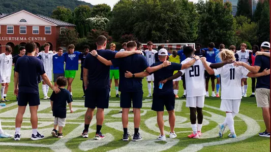 Men's Soccer - Postgame Prayer