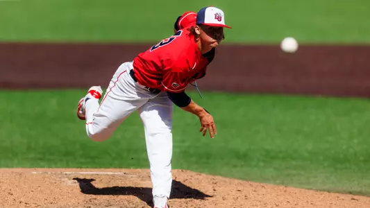 Dahlman throwing pitch