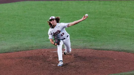 Swink throwing pitch