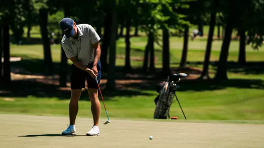 Ryan putting
