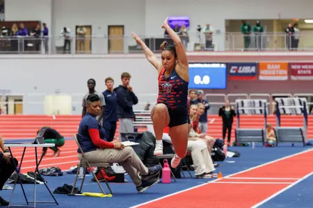The Liberty Kickoff Invitational is photographed in the Brant Tolsma Indoor Track on December 06, 2024. (Photo by: Jessie Jordan)