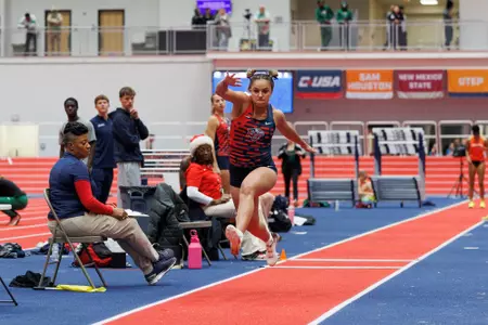 The Liberty Kickoff Invitational is photographed in the Brant Tolsma Indoor Track on December 06, 2024. (Photo by: Jessie Jordan)