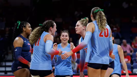 Volleyball Huddle for UTEP Preview 2025