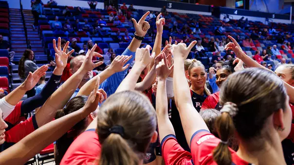 Liberty Women’s Volleyball takes on the Kennesaw State Owls in Liberty Arena on October 11, 2025. (Photo by: Matt Reynolds)