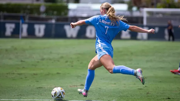 WSOC Eslinger before a cross