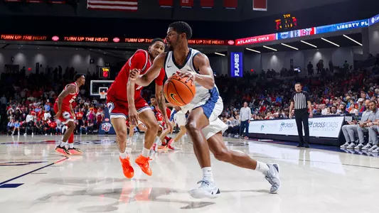 Men's Basketball Recap Photo JJ Harper vs. Florida Atlantic Nov. 9, 2025