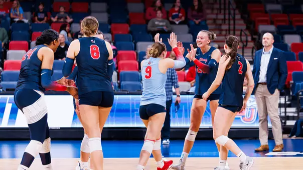 Volleyball Huddle for 2025 CUSA Championship Preview
