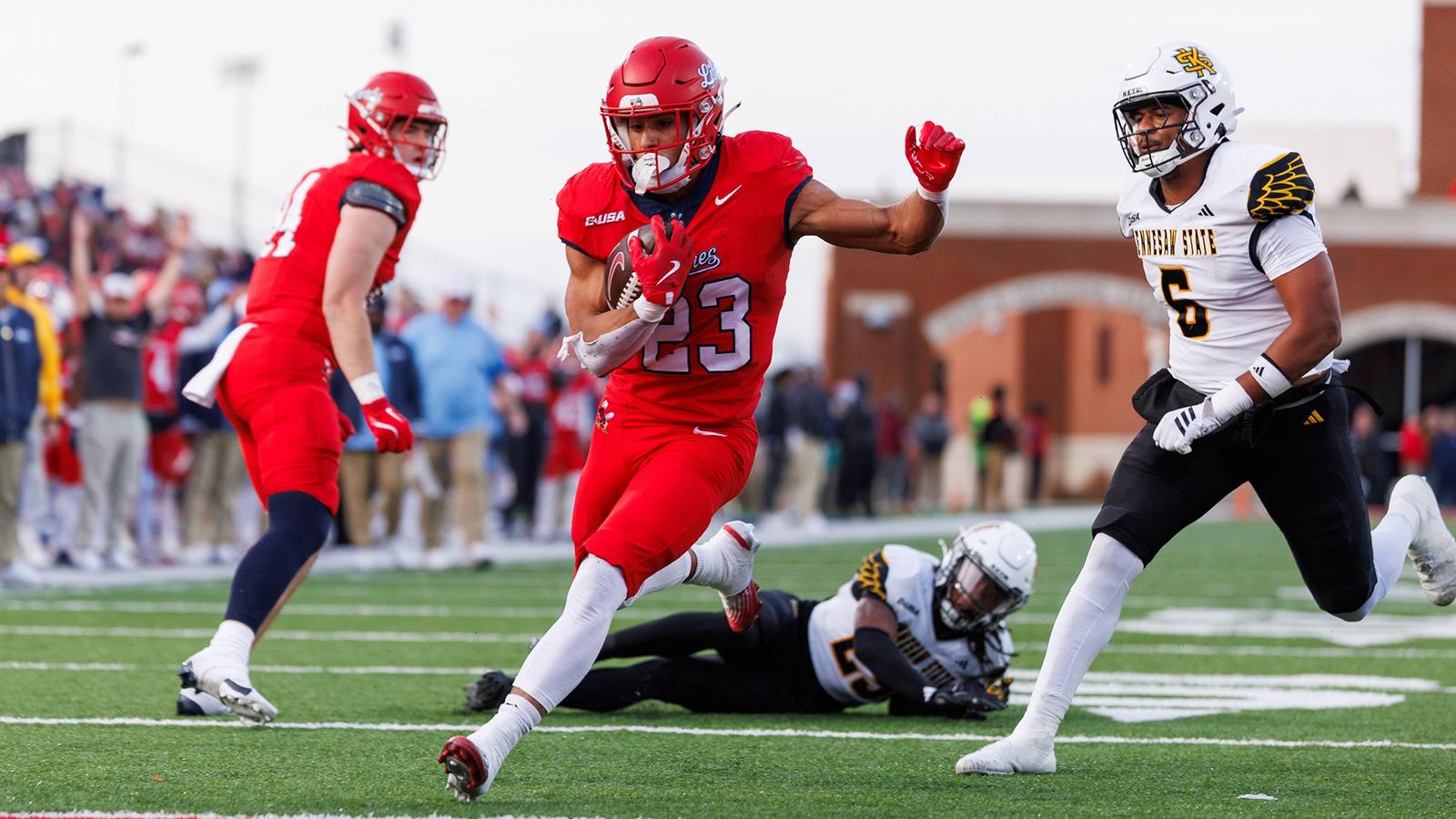 Football - Liberty running back Evan Dickens vs. Kennesaw State - Photo 1 (2025)