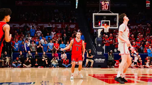 Men's Basketball Kaden Metheny Recap Photo at Dayton Dec. 20, 2025