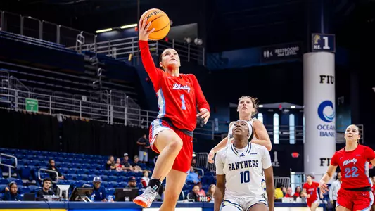 Avery Mills Layup at FIU
