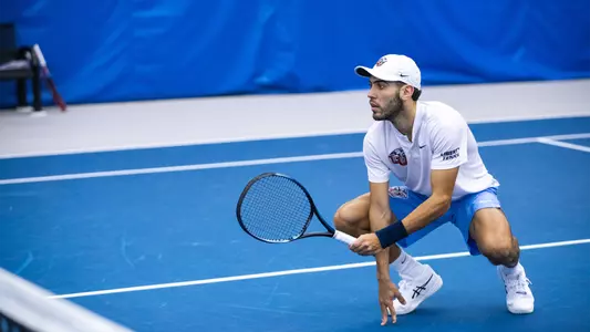 Almeida prepares for a doubles point