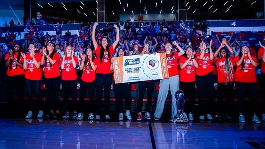 2025 NCAA WBB Selection Show Reaction
