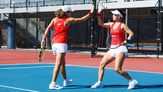 O'Neill, Turchetto Celebrate a point