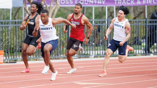 Eddy Vu Handoff to Troy McKnight