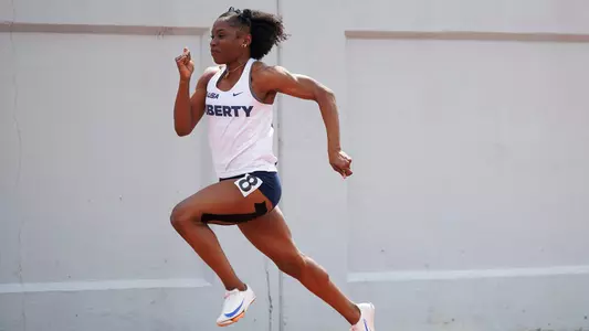 Mahogany Mobley at Dr. Jack M. Toms Alumni Invitational