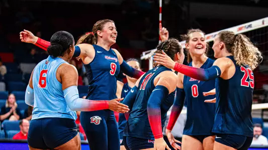Volleyball Huddle vs. Houston 2025