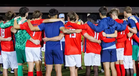 Men's Soccer - Team Huddler 9-13-25