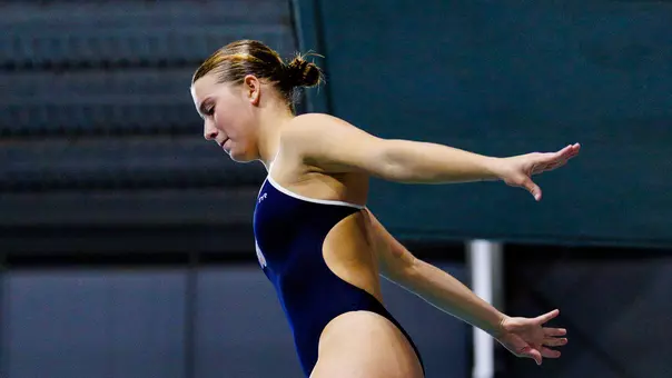 Swimming and diving Elizabeth Ann Hobby Freshman Diver of the Week