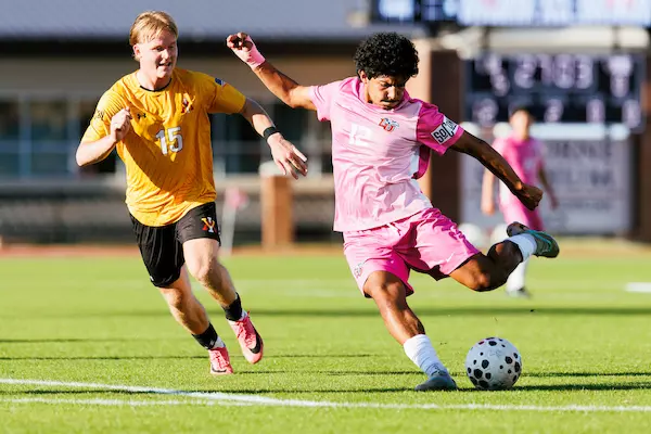Liberty University Men’s Soccer Plays VMI at Osborne Stadium on October 30, 2026. (Photo by Ethan Smith)