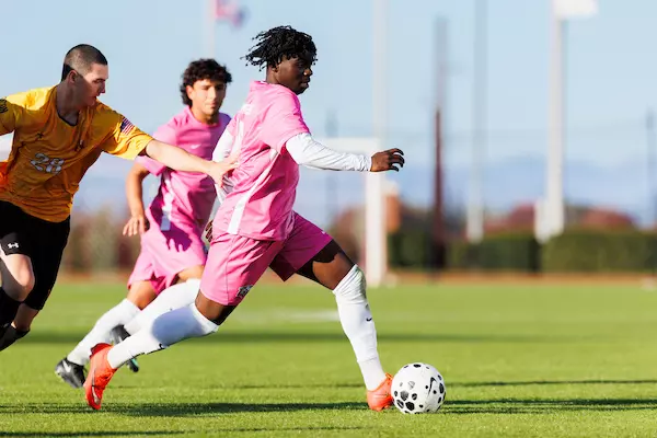 Liberty University Men’s Soccer Plays VMI at Osborne Stadium on October 30, 2026. (Photo by Ethan Smith)