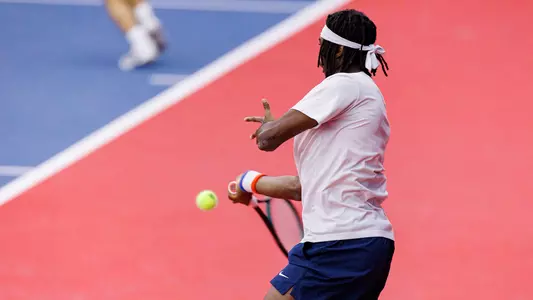 MTEN Ekpenyong Hits a Forehand