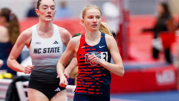 Allie Zealand ahead of Sadie Engelhardt