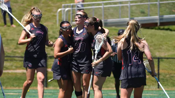 WLAX Celebrates a goal