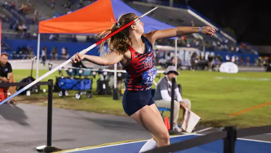 Isabella Frattura at Florida Relays