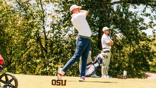 Men's Golf - Michael Lugiano off the tee during Round 1 of the NCAA Corvallis Regional