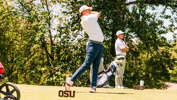 Men's Golf - Michael Lugiano off the tee during Round 1 of the NCAA Corvallis Regional