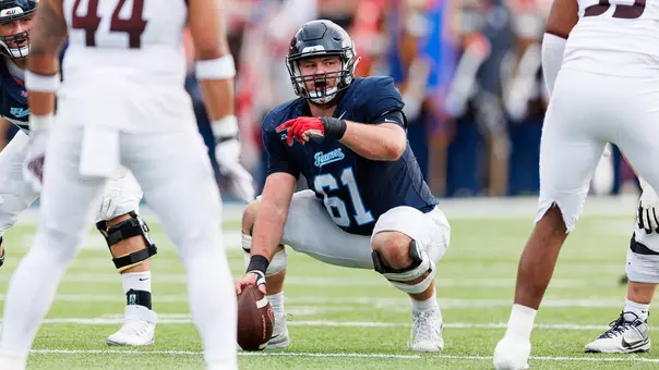 Liberty football player Aaron Fenimore playing against Missouri State on November 08, 2025.