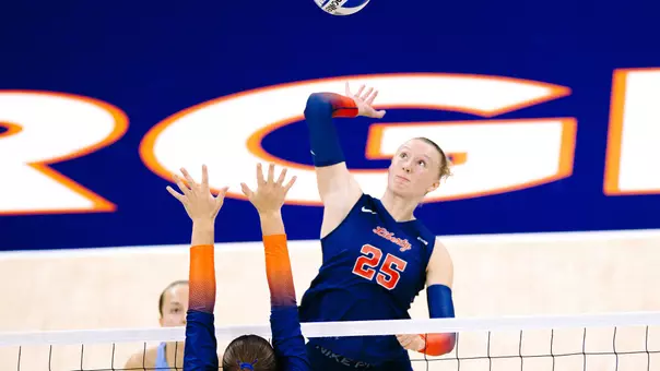 Volleyball Paige Overcash Swing at UVA 2026