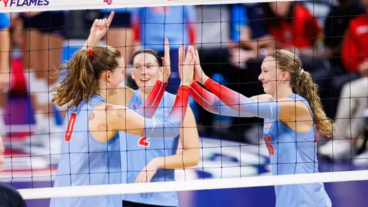 Volleyball Paige Overcash and Laney Daniell High Five versus North Alabama 2026