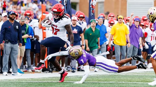 Tight end LaKelsey Johnson, Jr. vs. James Madison on Sept. 5, 2026 (The Liberty University football team takes on James Madison University in the Battle of the Blue Ridge at Bridgeforth Stadium on September 5, 2026 (Photo by Travis Clayton)