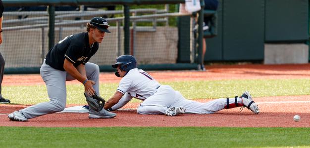 Liberty Drops Wake Forest 8-4 Image