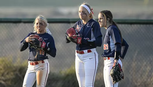 NCAA Softball 2015: Liberty vs Cleveland State FEB 13