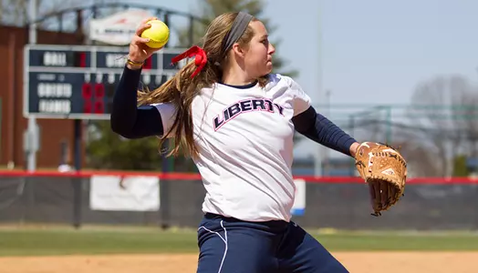 Softball vs. Radford University on April 4, 2013. (Photo by Cali Lowdermilk)
