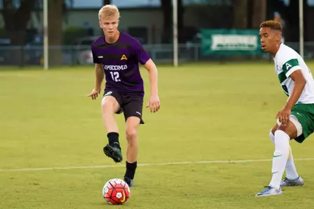 Men's Soccer earns No. 3 seed after drawing #20 FGCU 1-1 Image