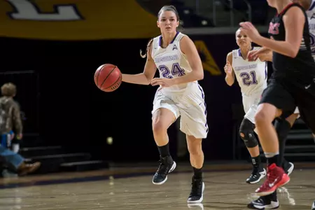 Charleston Southern too much for women's basketball at home Image