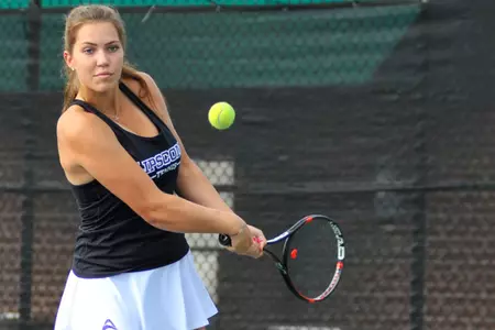Women's tennis closes out preconference schedule Image