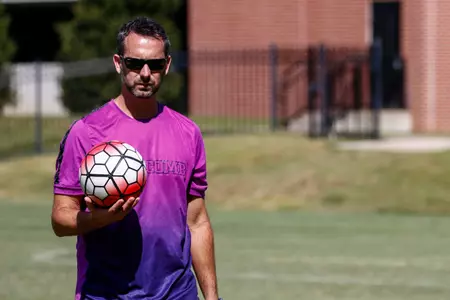 Morrow picks up 100th win with victory over Stetson Image