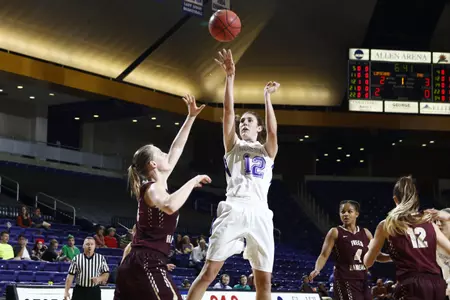 Women's Hoops drops a 92-65 decision at Wright State Image