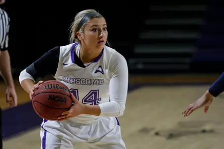 Women's basketball drops fast-paced matchup at TSU Image