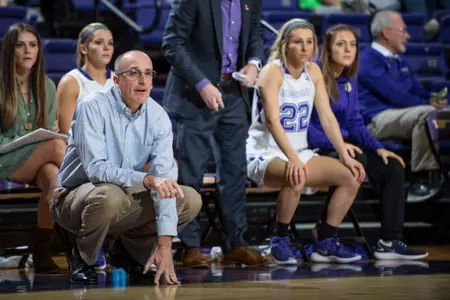 Women's basketball clinches No. 4 seed in ASUN Championship Image