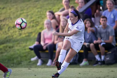 Walsh's late goal gives women's soccer draw at WKU Image