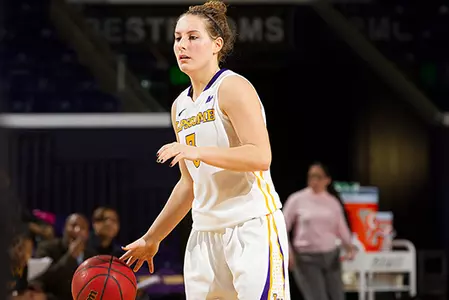 Hot second half not enough for women's hoops in A-Sun Image