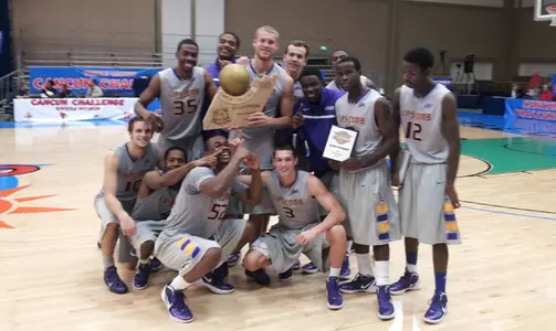 Bisons capture title; Sanderson wins 200th at Lipscomb Image